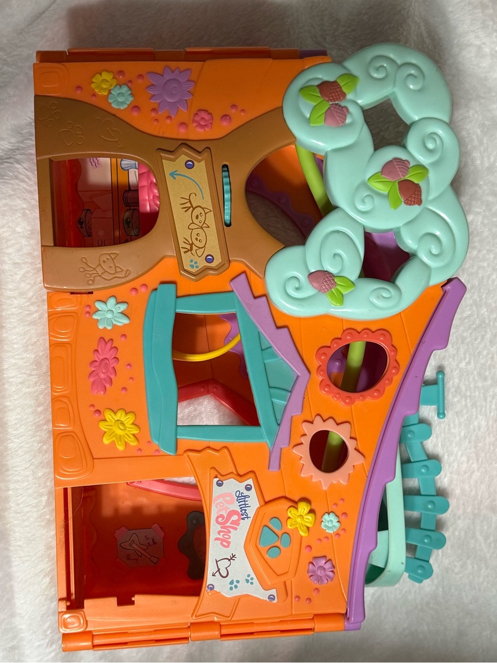 Littlest Pet Shop Treehouse Playset 2007 Hasbro LPS Folding Club House